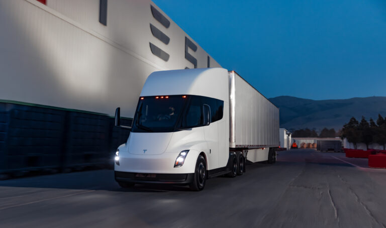 When Does Tesla Semi Truck Come Out