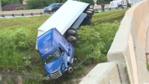 Why Do Truck Brakes Fail So Often • The Truck How
